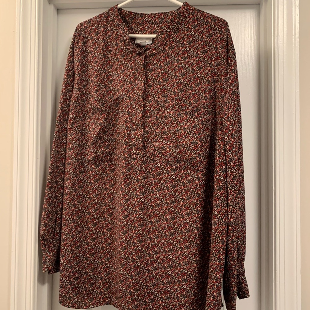 Long sleeve floral button down top